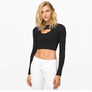 Womens black Lululemon Better Best Long Sleeve size 4